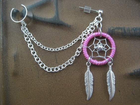 Dream Catcher Ear Cuff Chain Cartilage Earring- Pink Feather Dreamcatcher Charm Stud Earcuff Piercing
