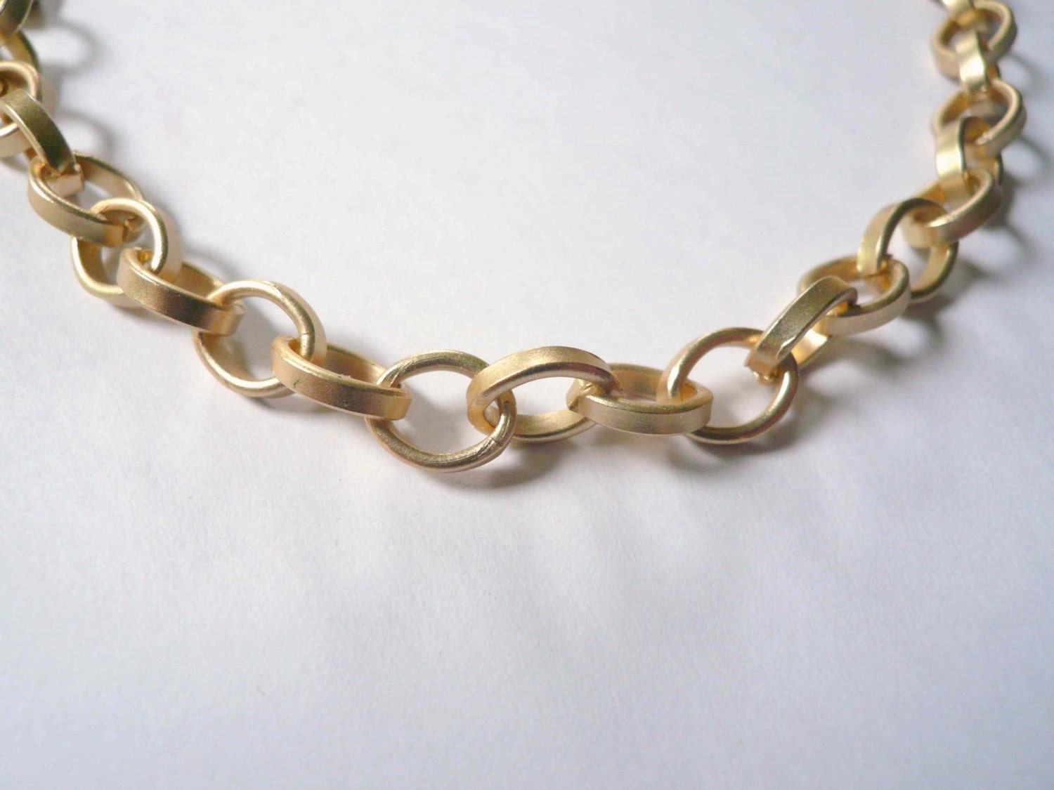 Matte gold necklace. Large link choker necklace. Vintage matte gold rollo rolo short necklace chain.