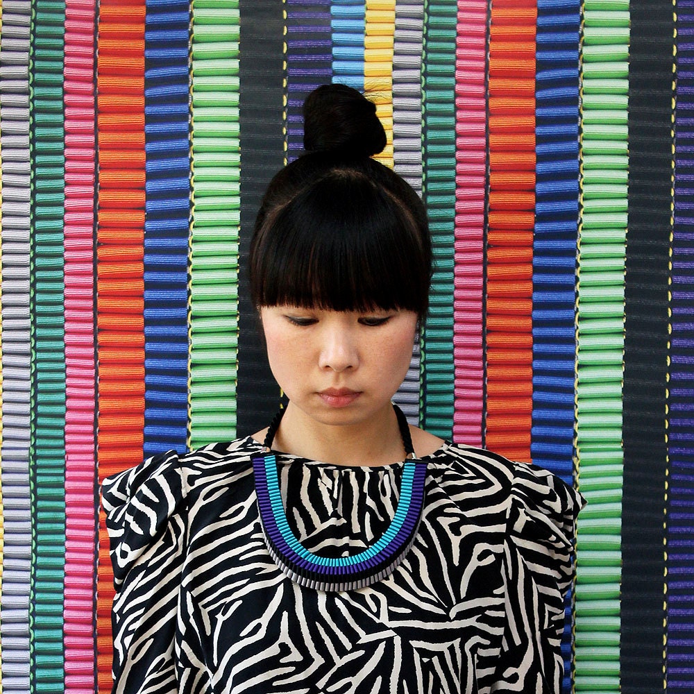 The Mini Clemence woven necklace in sapphire blue purple