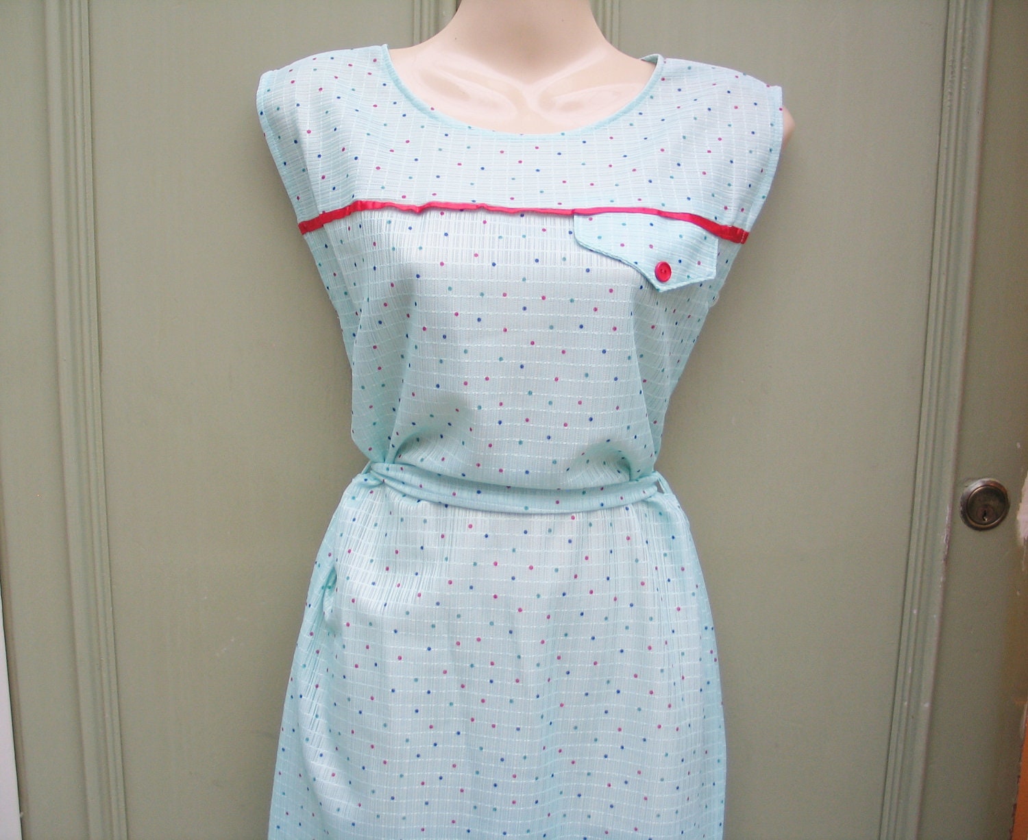 MOVING SALE 30% OFF Sweet powder blue polka dot St Michael 1970s day dress