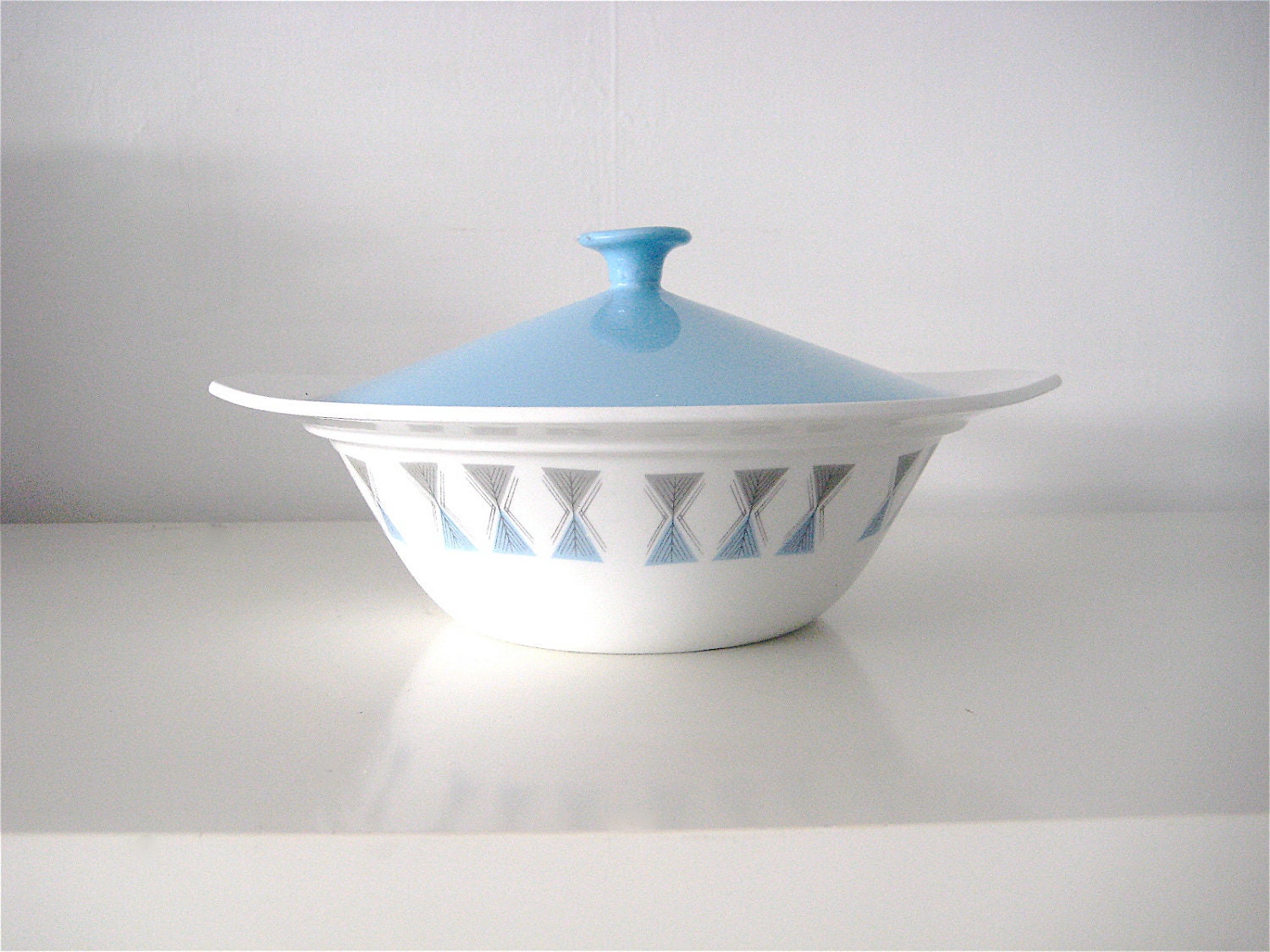 Johnson Bros 'Snowhite' Lidded Tureen - 1950s or 1960s