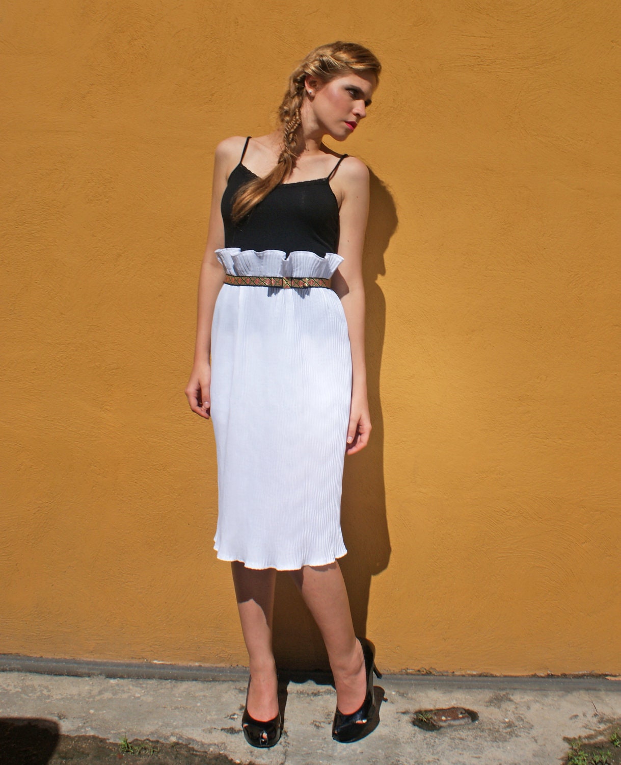 White Pleated Skirt High Waist Cut FINAL SALE