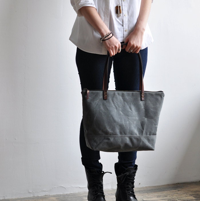 ZIP TOTE - waxed canvas, charcoal