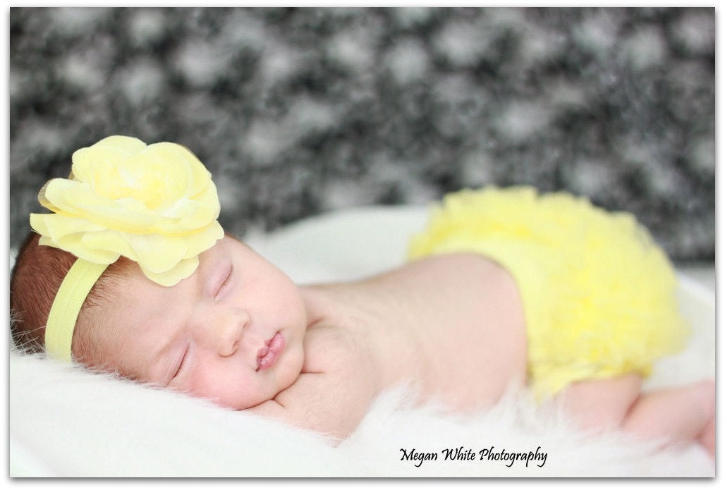 Baby Girl Headband And Chiffon ruffle bum Baby Bloomer in summer yellow- photo prop