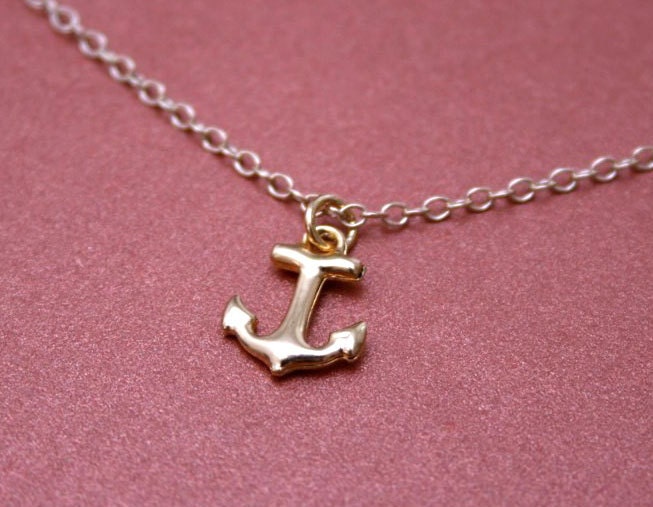 Tiny 14kt Gold Anchor Necklace