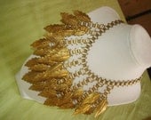 Vintage Jewelry Autum Leaves Bib Necklace Gold Tone