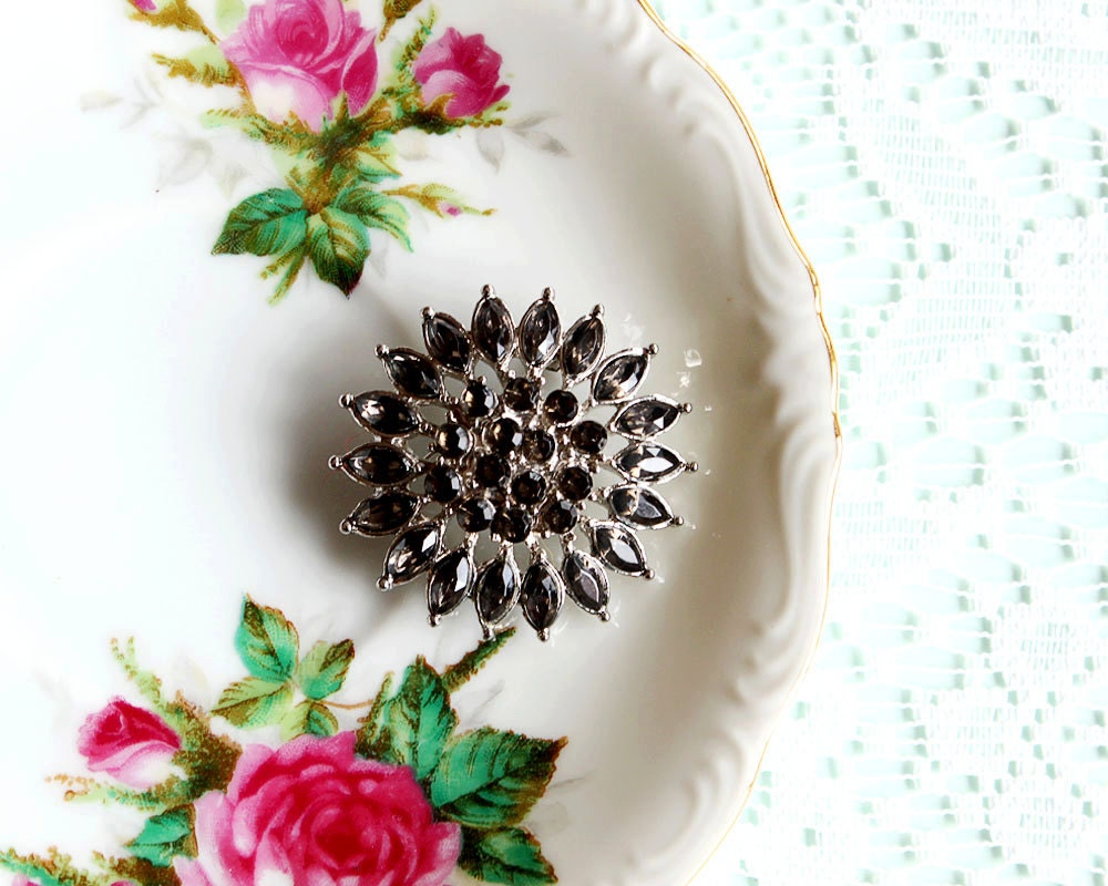 Vintage Crystal Flower Brooch