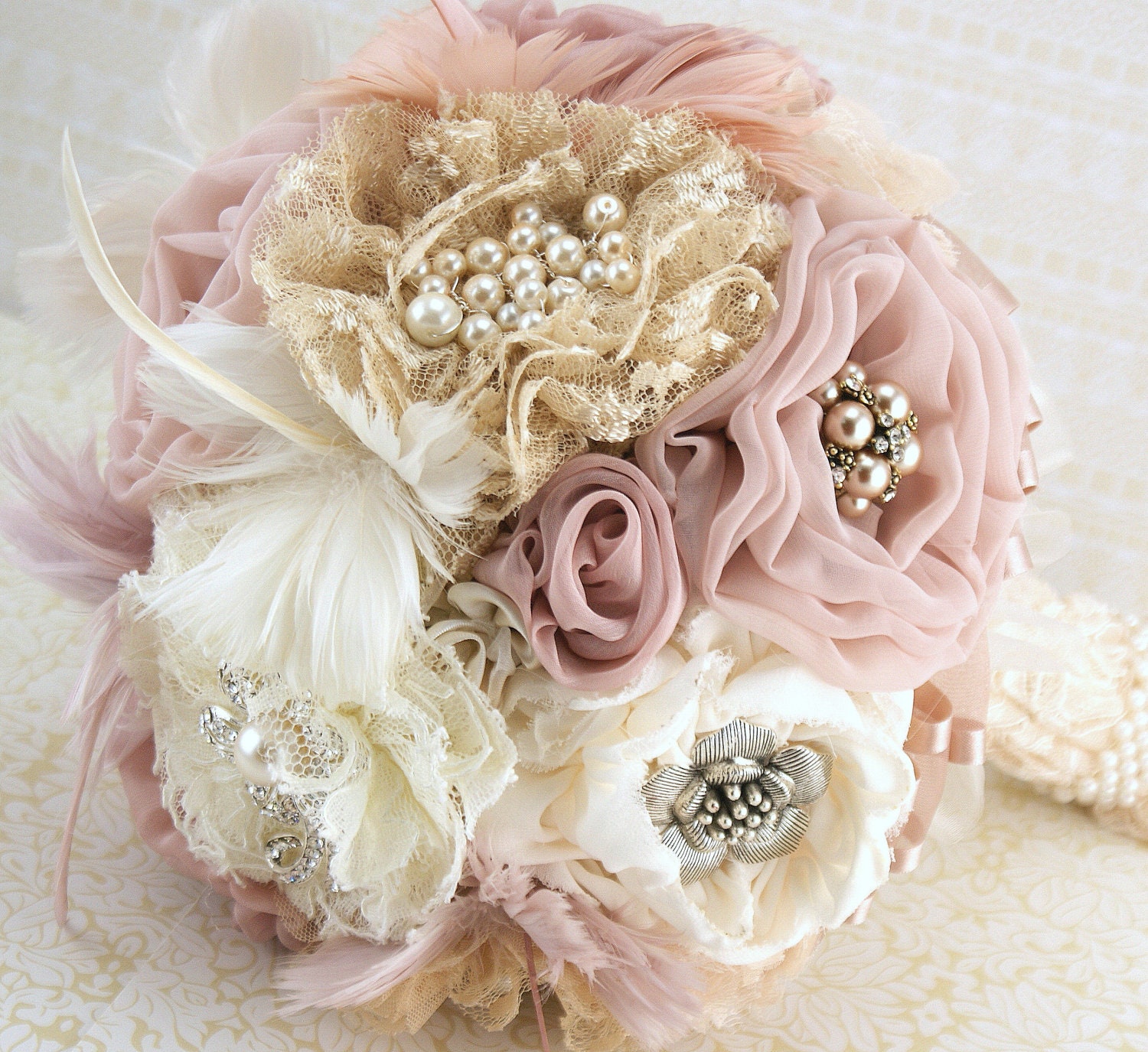 Brooch Bouquet  Vintage-Style in Ivory, Champagne, Blush and Dusty Rose with Feathers, Lace and Pearls