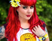 Vintage Cutie Swallow Dots & Daisy Wristband - Yellow
