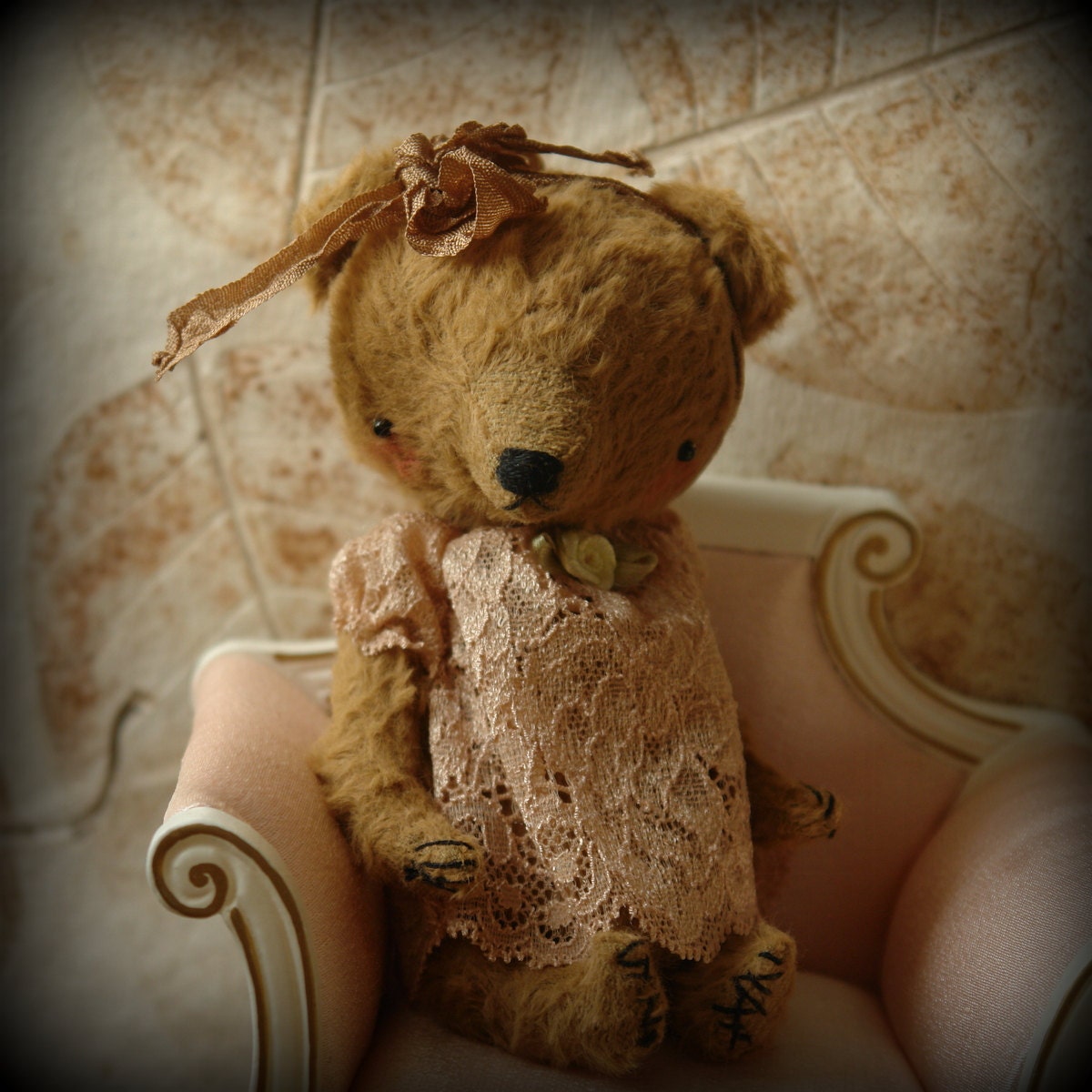 5,5 inch Artist Miniature Pocket Size Teddy Bear Sonya by Sasha Pokrass