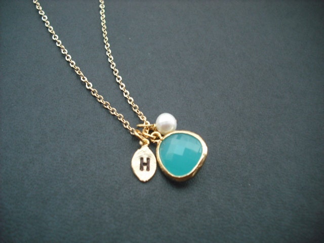 Bridesmaids gift, Wedding Gift, 16K yellow gold Hand stamped personalized initial necklace - aqua blue bezel glass