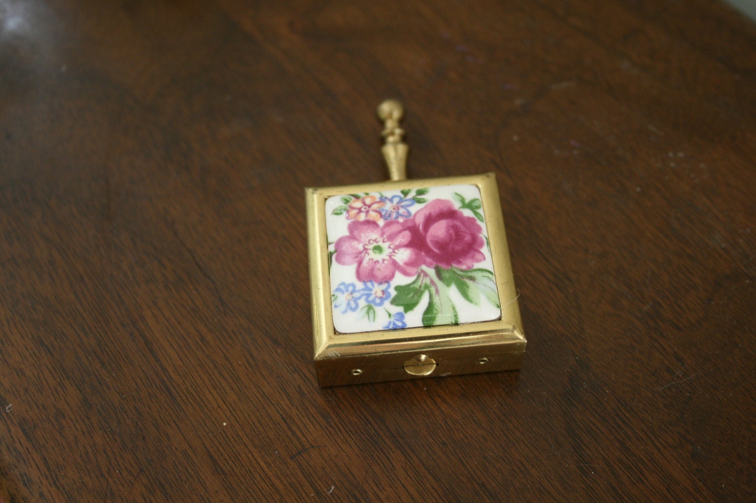 Vintage 1950s Painted Portable Cigarette Ashtray