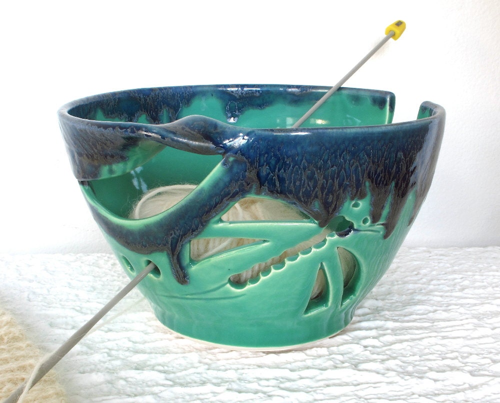 Cobalt Blue Mint Emerald Green Yarn Bowl, Knit Large Yarn Holder Handmade Ceramic Pottery, KNITTING, Crochet, Wedding gift