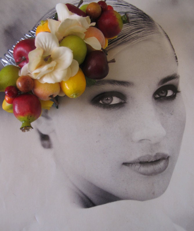 Small fruits hair Cluster Comb - Carmen Miranda Style -
