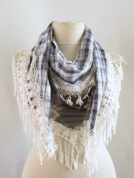 NEW...Fabric-Tulle  Tringle Scarf ..authentic, romantic, elegant, fashion