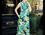 Vintage 70s  Hawaiian Dress  Maxi  Floral Print  Hukilau Fashion