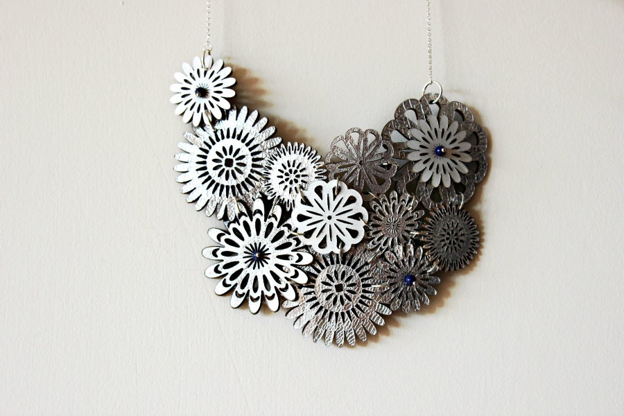 Silver Flower Necklace with White Flowers and Sapphire Stones