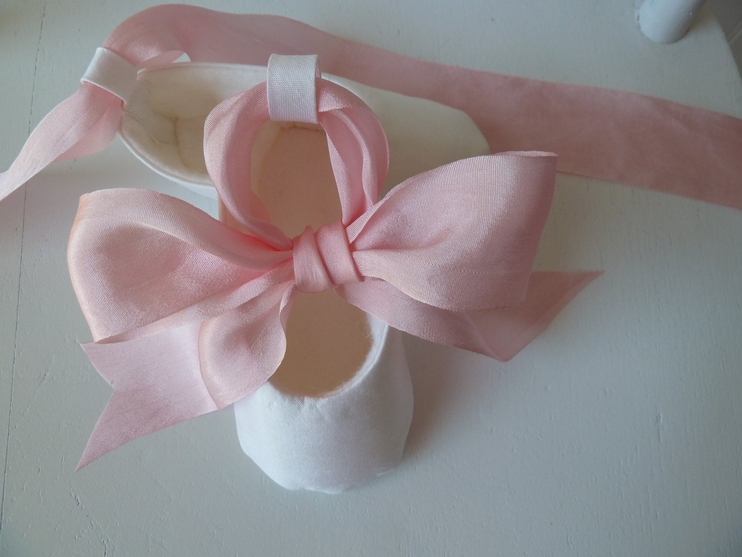Baby Ballet Shoes . Pink and White Silk Christening Shoes . Handmade Ballet Slippers Flats . Infant Girl Gift Idea