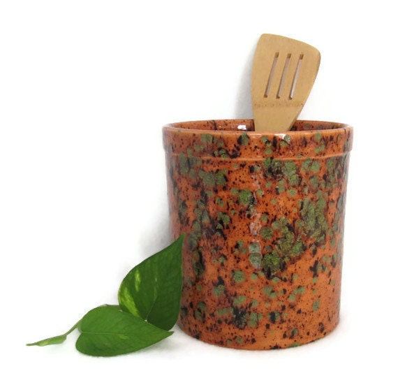 Kitchen Accessory - Utensil Holder - Caramel Brown