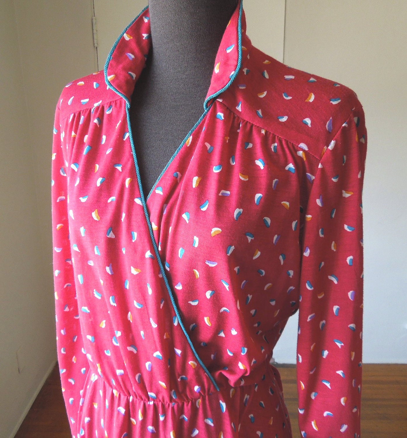 Vintage 80's Dress,  Bright Red, Abstract Print, Knit Jersey,  Long Sleeve, Women's Size Small to Medium