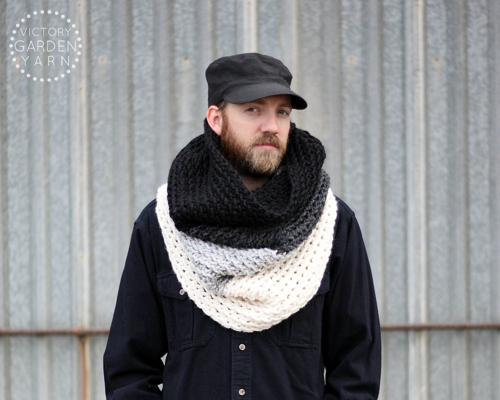 Ombré Cowl Scarf in Smoke
