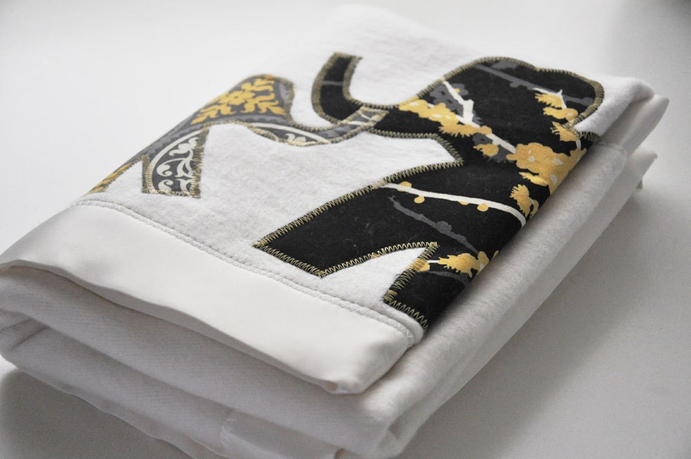 Organic Elephant Baby Blanket -- Mama and Baby in Yellow Gold, Gray and Black - bankiebaby