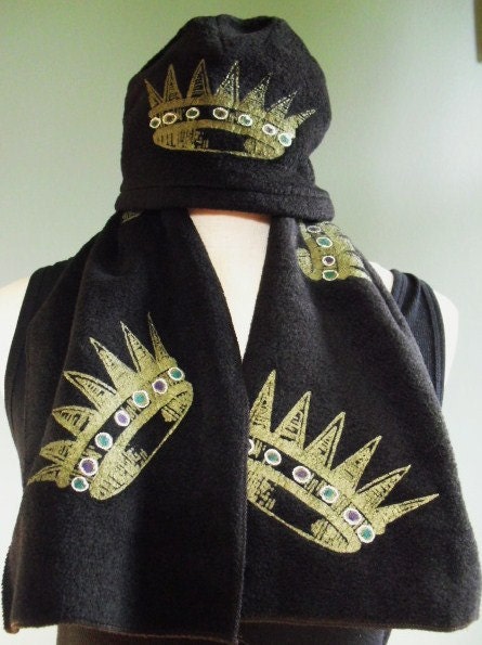 Black Polar Fleece Childrens Size Hat & Scarf Set with Sceen Printed Green Crowns