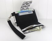The Errand Runner - Cell Phone Wallet - Wristlet - for iPhone/Android - Black/Chevron in Gray