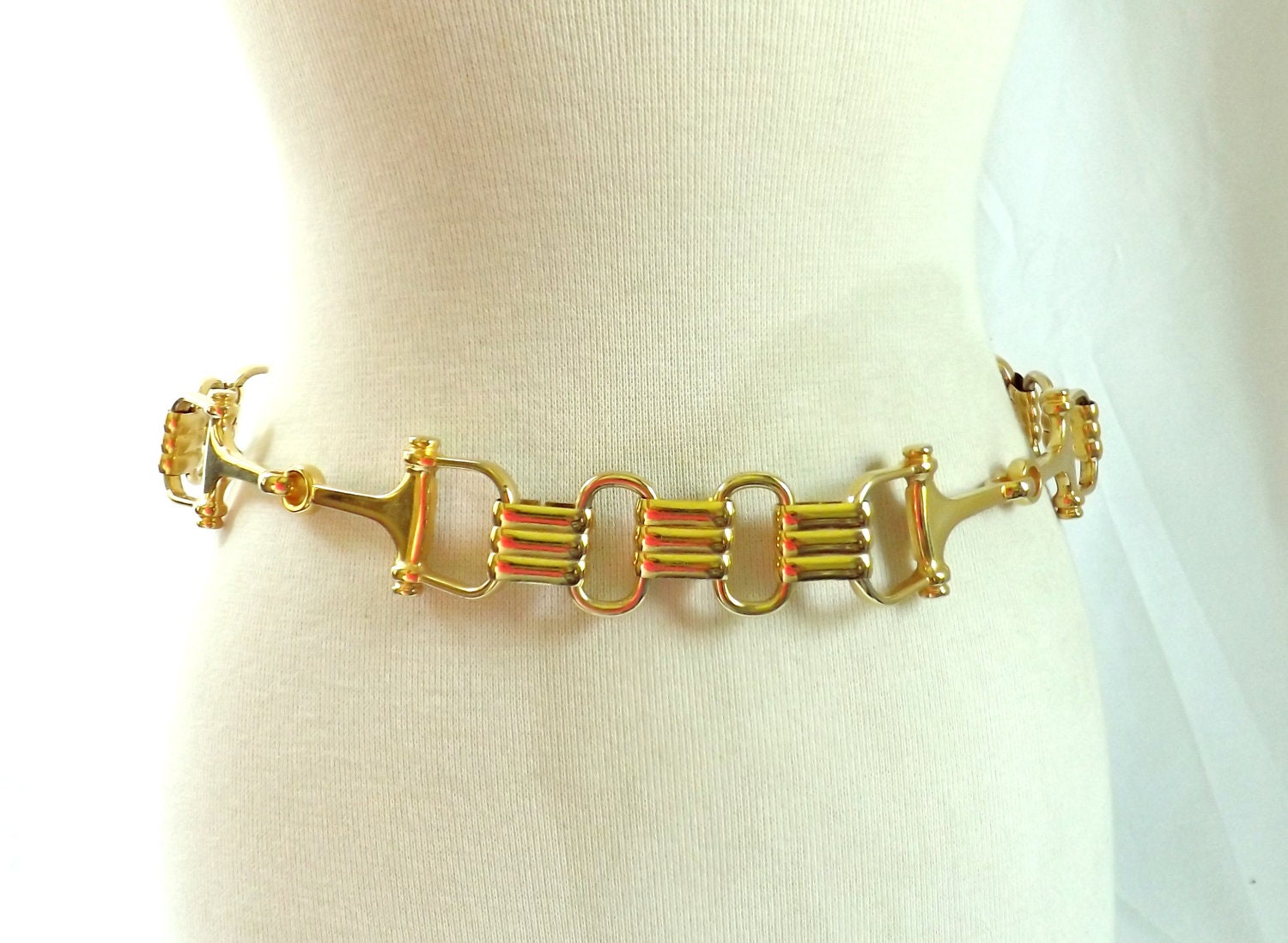 gold chain belt / vintage gold metal chain Wearable Art 80s Belt