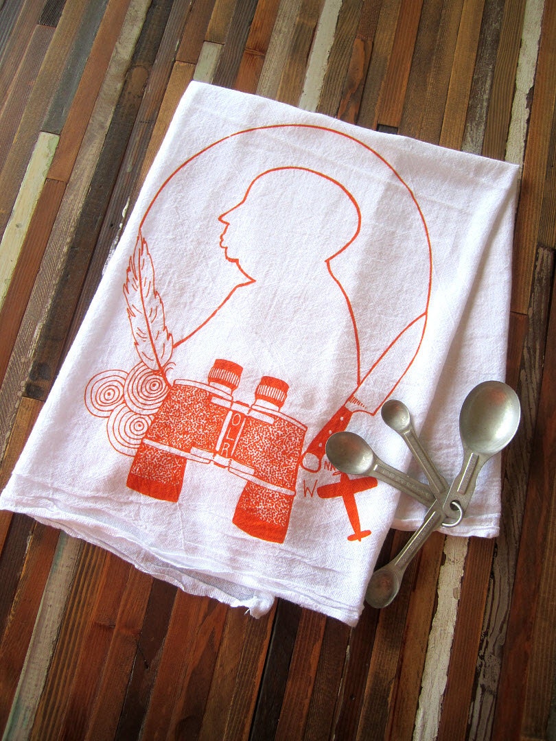 Tea Towel - Screen Printed Organic Cotton Flour Sack Towel - Soft and Absorbent Kitchen Towel - Alfred Hitchcock Illustration - Halloween