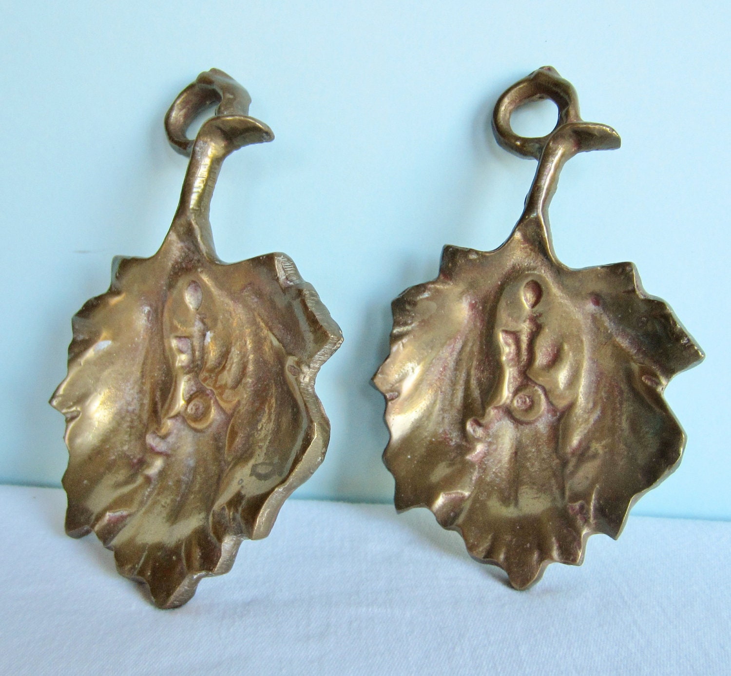 Vintage Brass Leaf - Pair of Small Brass Leaf Trays