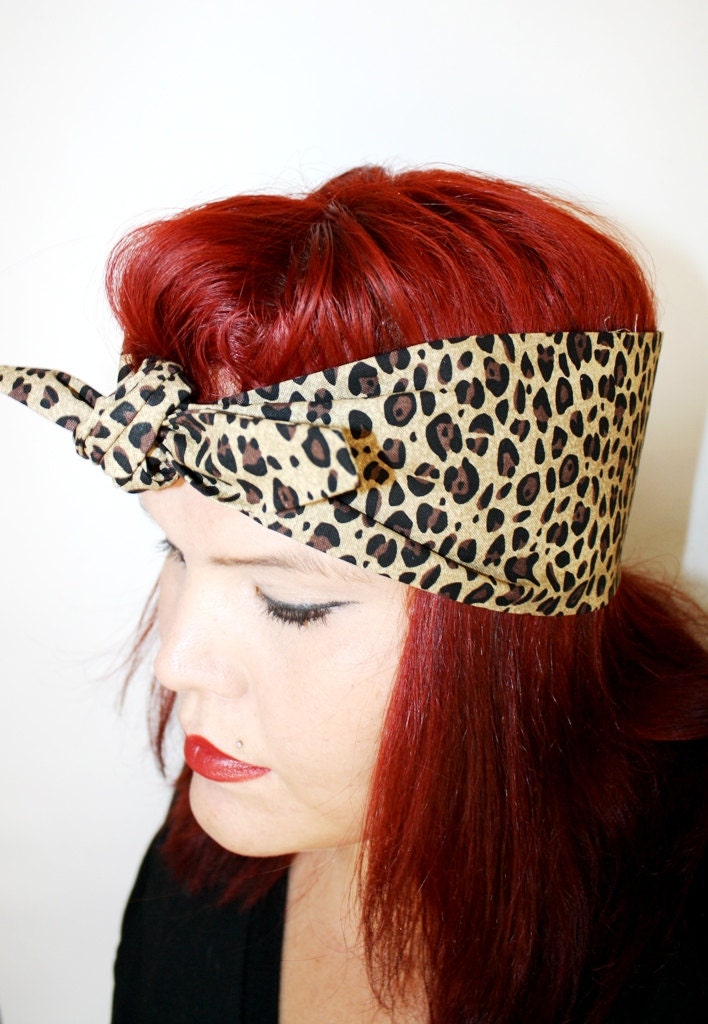 Vintage Inspired Head Scarf, Leopard print, Retro, Boho, Rockabilly, Fall Fashion