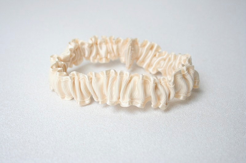 Wedding Garter - Simple Ivory Bridal Garter - Clearance Sale