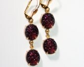 Vintage Amethyst purple textured sugar glass jewel dangle formal earrings