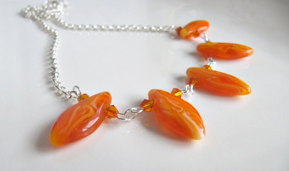 Orange necklace, jewelry, beadwork, gift for her, tangerine necklace, orange jewelry, Etsy Europe