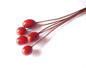 NEW --  Red Berries Glass Headpins -- Set of 5 Lampwork Handmade Glass Finials by ChatElaine SRA