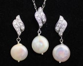 Bridal Jewelry Set, Crystal & Pearl Pendant Necklace with Earrings, Wedding Jewelry, Bridal Accessories Bridesmaid Jewelry CERCLE