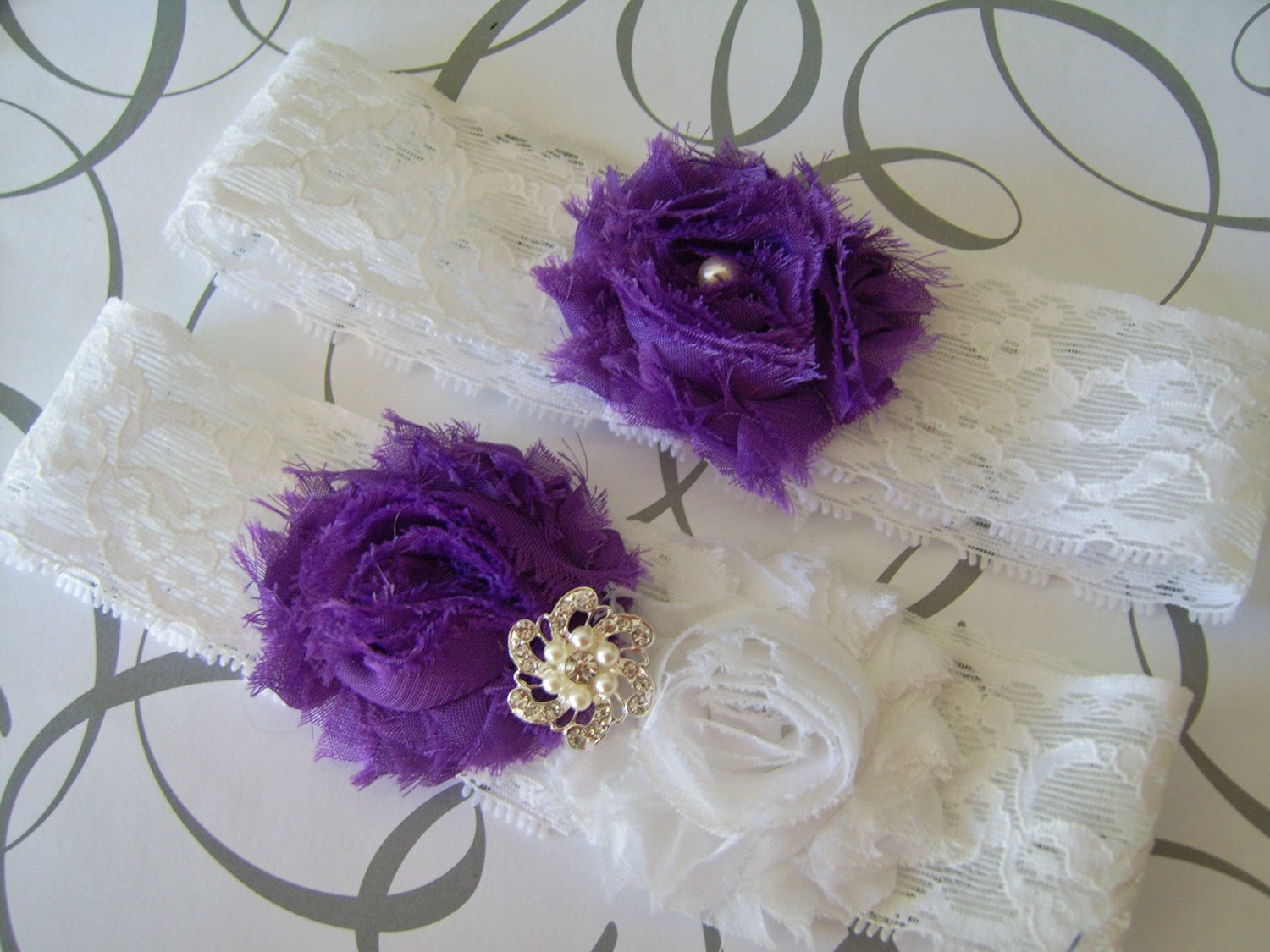 Vintage style Dark purple stretch lace wedding garter set, shabby chic bridal garter