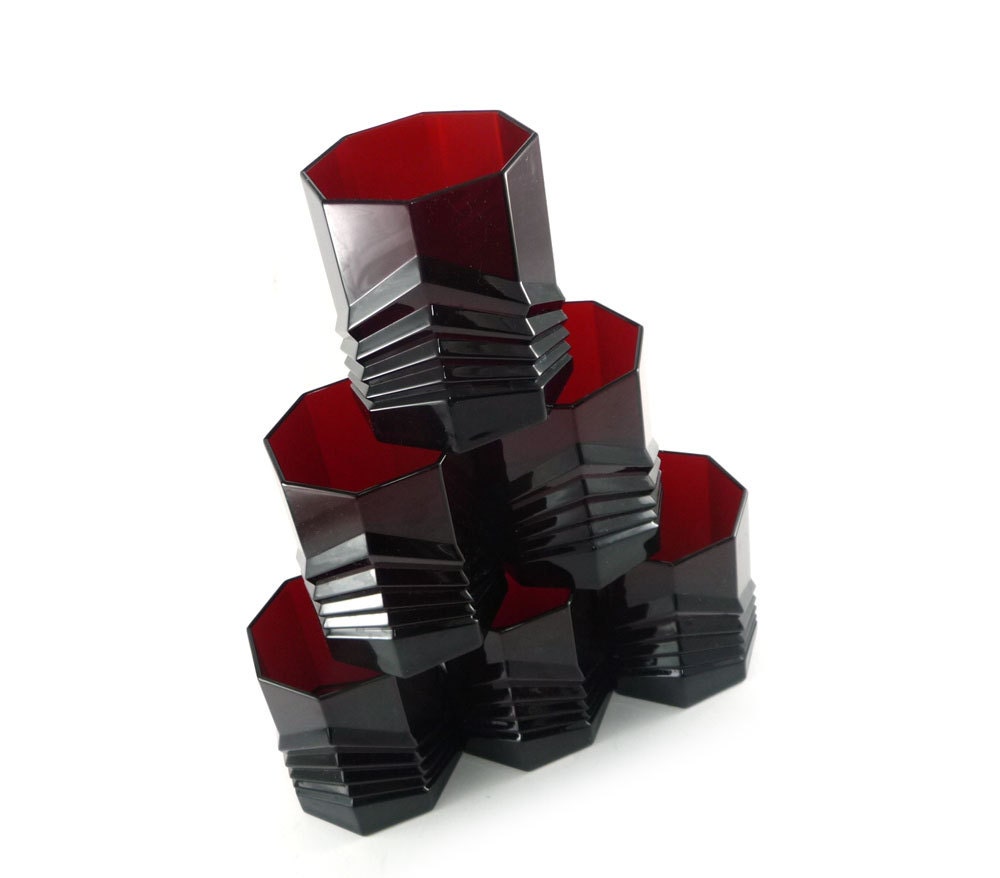 Art deco red plastic cups - set of 7 tumblers, rocks glasses, oxblood, crimson - reconstitutions