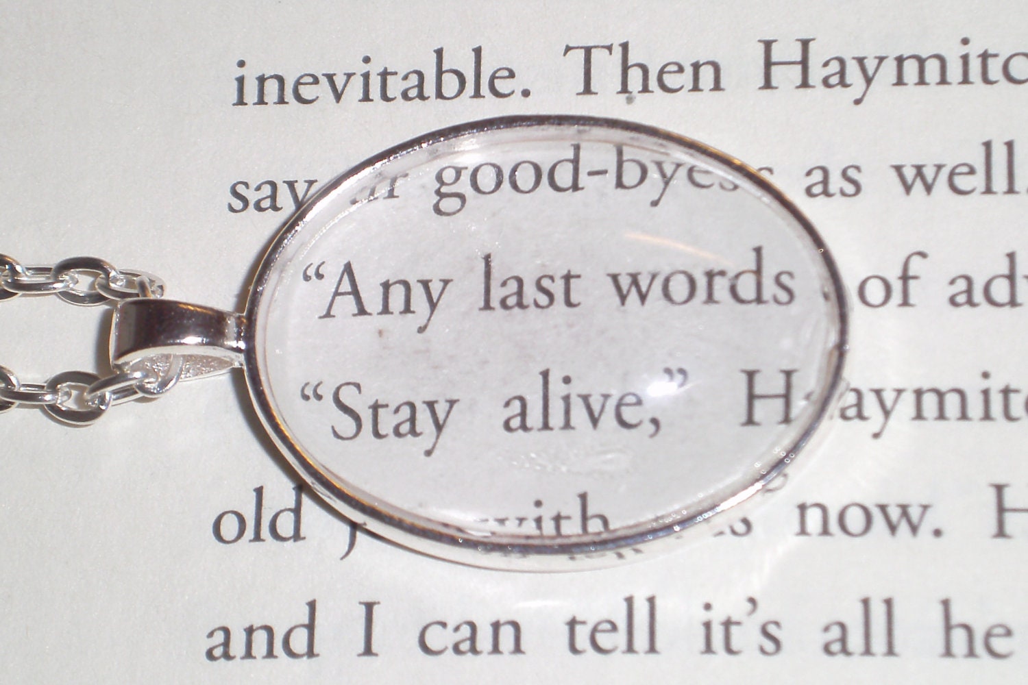 Hunger Games "Stay alive" Necklace