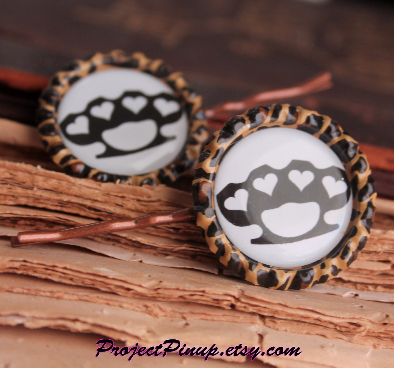 Knuckle Dusters Bottle Cap Bobby Pin Set