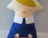 Wee Wonderfuls Bonneted Baby Soft Felt Doll