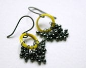 CAVIAR - yellow glass hoop hematite black silver cluster earrings