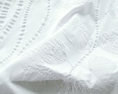 wide flower ripple cotton  1yard (53 x 36 inches) 49415 white