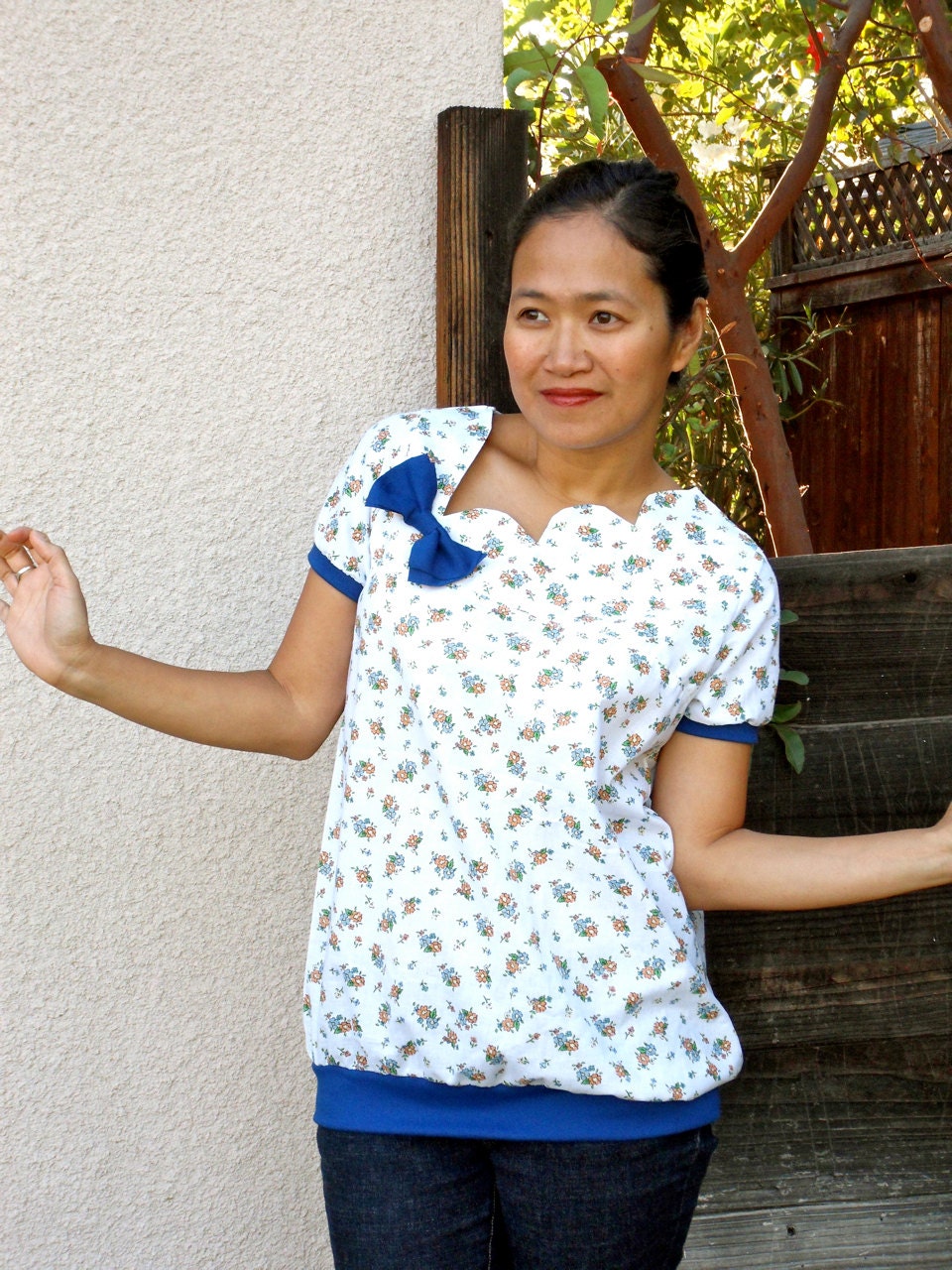 Paris top - size MEDIUM
