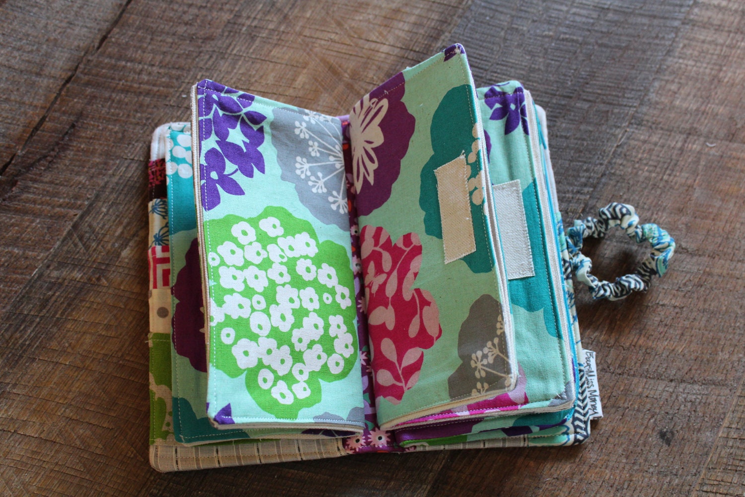 Miss Money Bags 6 Envelope Wallet Aloha Aqua