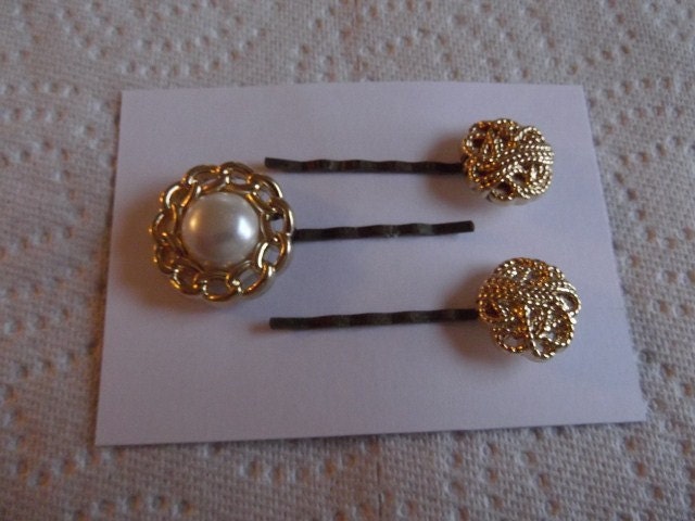 Handmade Bobby Pins Vintage Look Gold & Pearl Craft Buttons 3