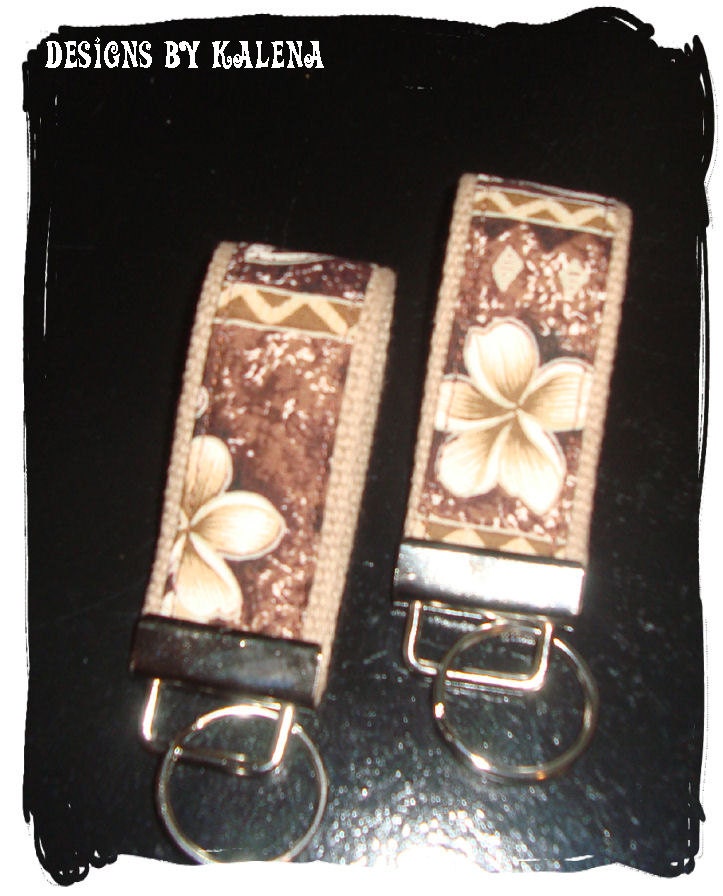 Mini Key Fob - Hawaiian Plumeria Tapa - Brown - Keychain