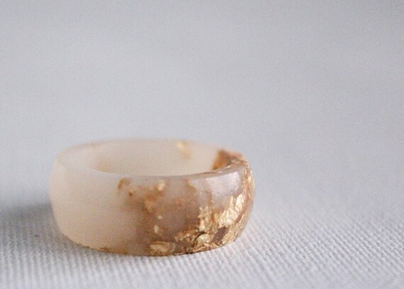 rose gold size 8 round resin eco resin ring