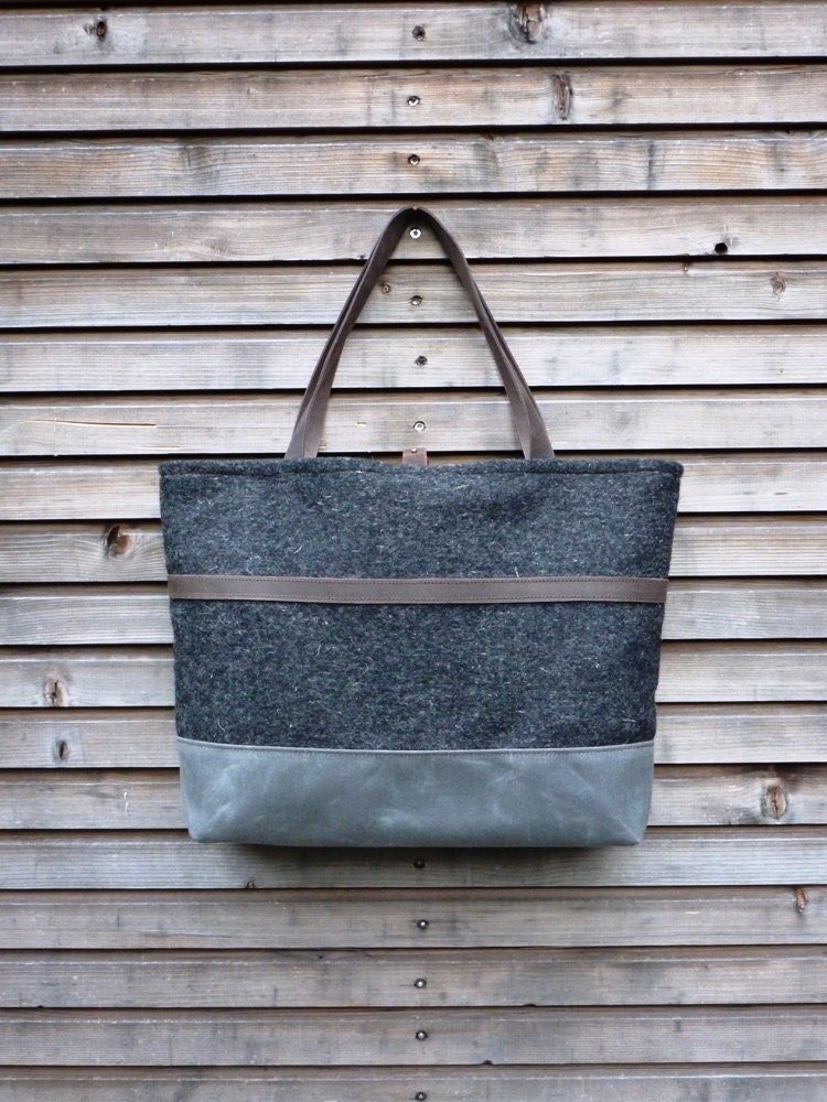 Wool tote bag with waxed leather handles and waxed canvas bottem UNISEX